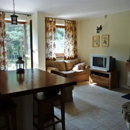 Radunska Ostoja Hébergement de vacances Dziemiany